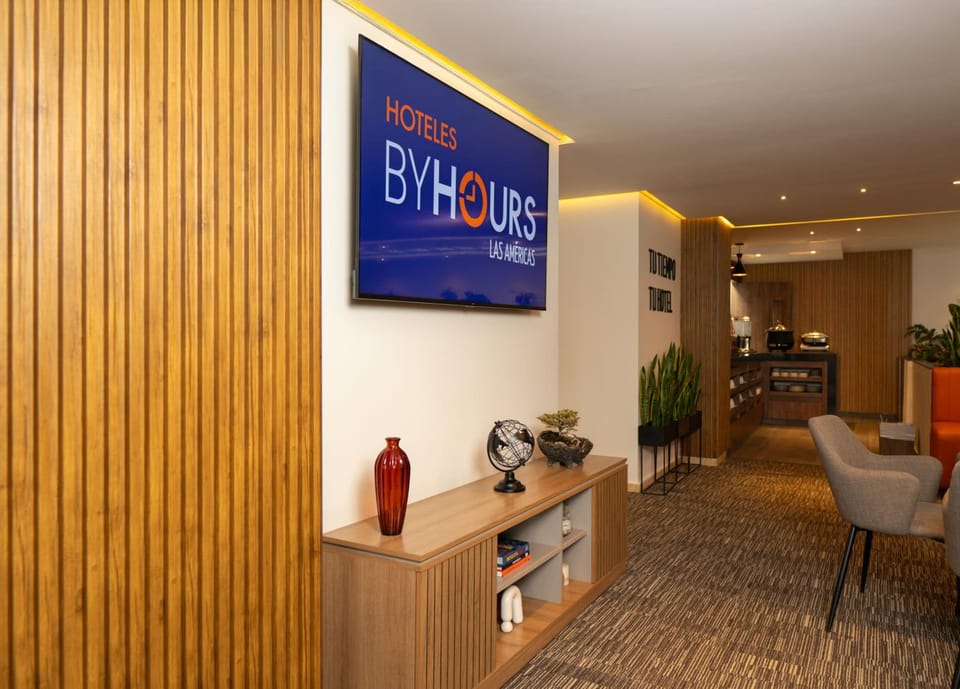 Hotel ByHours Las Americas Hotel in Bogota