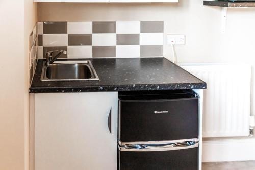 Roger Ground Guest House - with Onsite Car Parking Hotel in Windermere