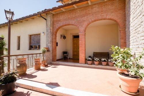 villa oliveta Hotel in San Gimignano