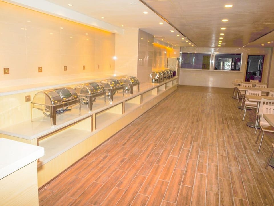 GreenTree Inn Tianjin Hedong District Tianjin Railway Station Square Express Hotel Hotel in Tianjin