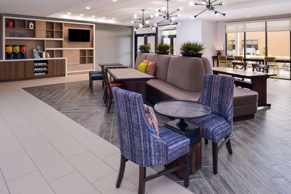 Home2 Suites by Hilton Merrillville Hotel in Merrillville
