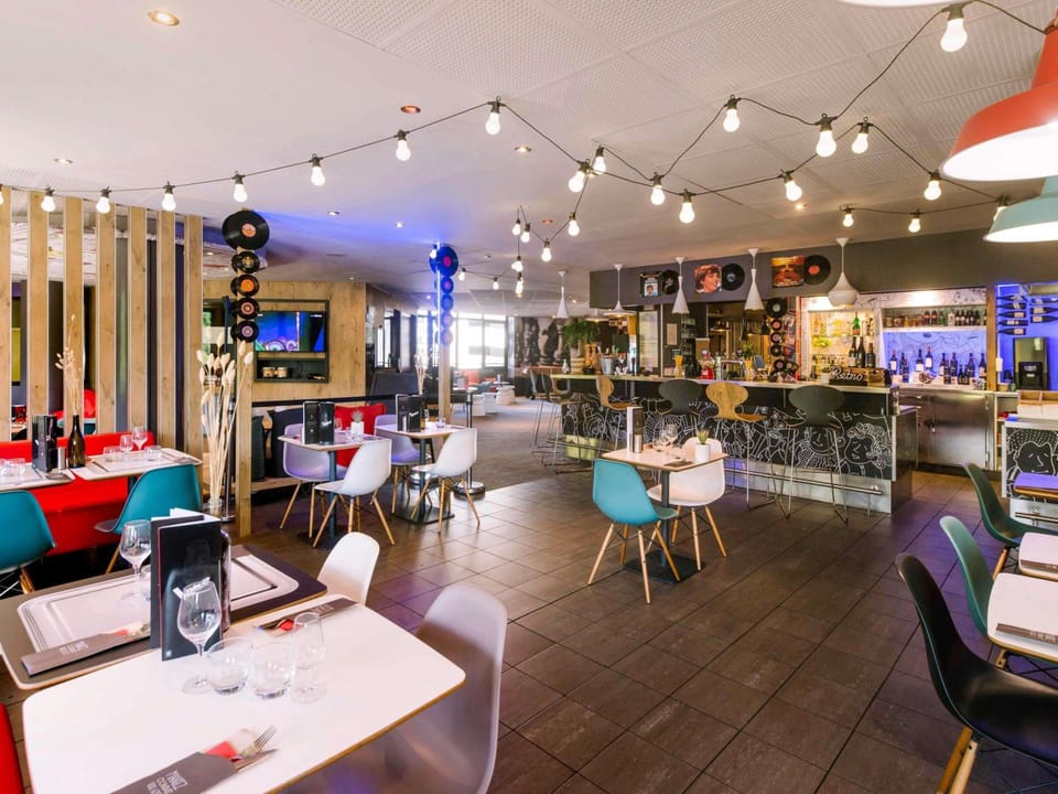 Bar/lounge