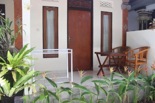 JS Guest House Hotel in Kuta