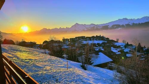 Appartement meuble a louer a Nax Hotel in Canton of Valais
