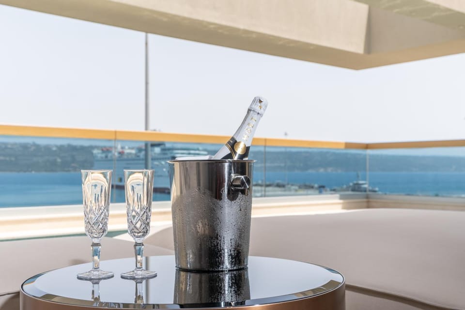 Oniros Residences Hotel in Crete