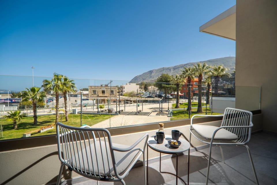 Oniros Residences Hotel in Crete