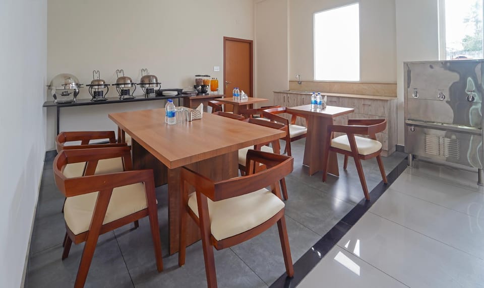 Itsy Hotels Avani Stays, Vyttila, Kochi Hotel in Kochi