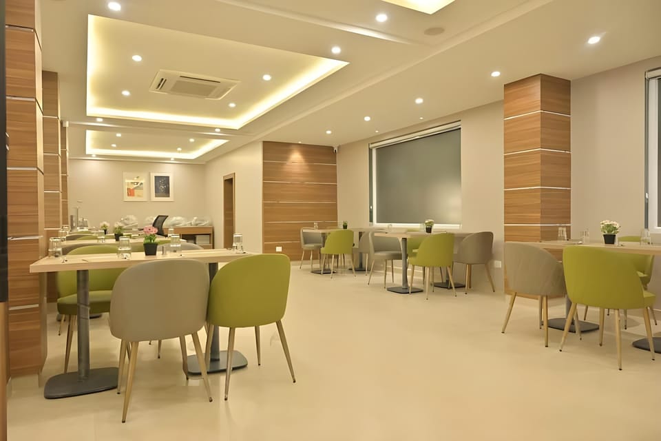 Hotel Sharda Residency Hotel in India
