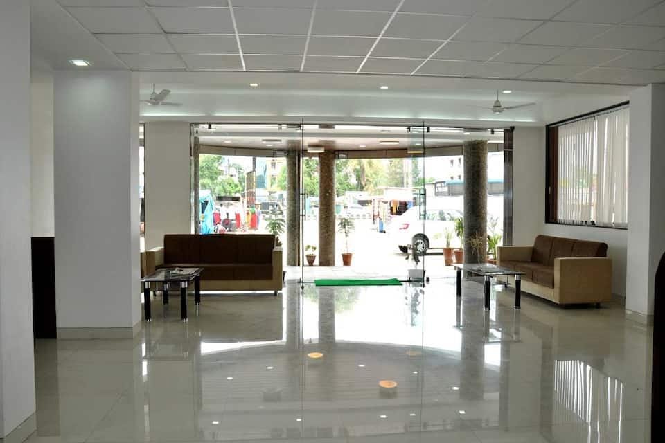 Hotel J K Palace Hotel in Uttar Pradesh