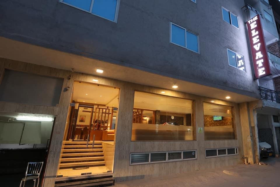 Hotel Elevate Hotel in New Delhi