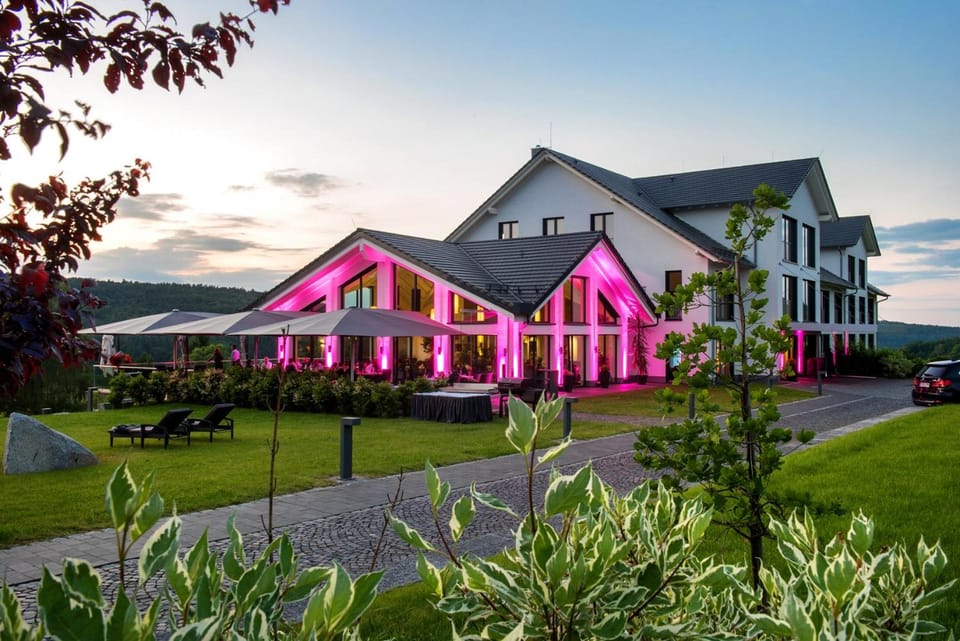 BURGHOF - DAS HOTEL Hotel in Hesse