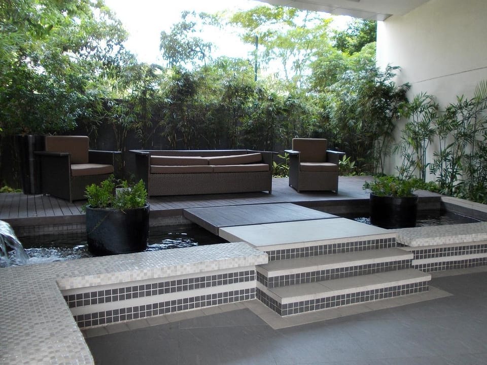 Bar/lounge