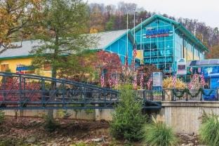 Spring View Hotel in Sevier County