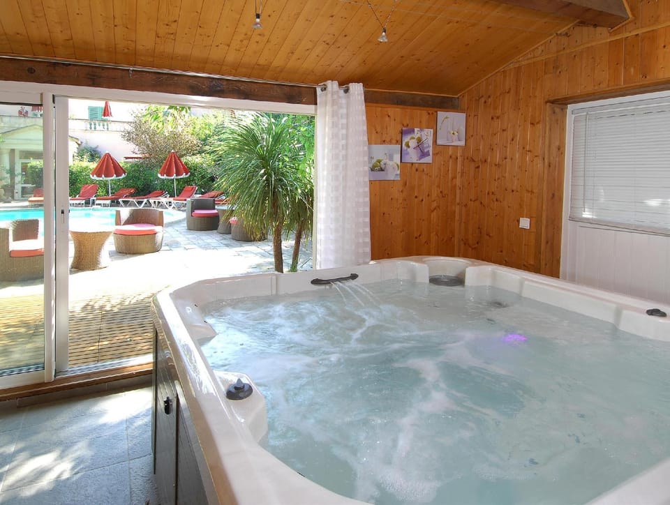 Best Western L'Orangerie Hotel in Nimes