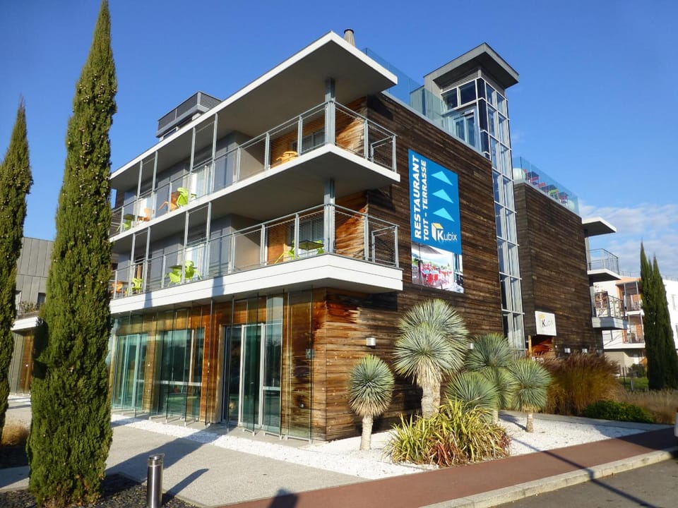 Best Western Aquakub Hotel in Tresserve