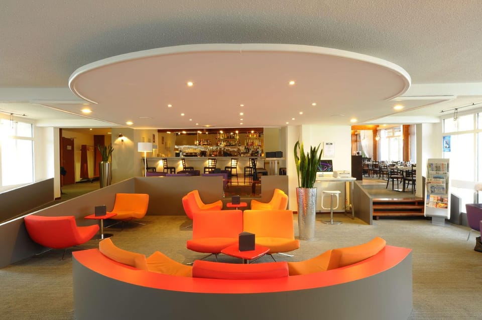 Bar/lounge