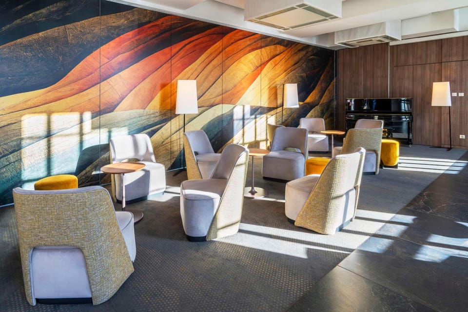 Best Western Plus Hotel Colbert Hotel in Centre-Val de Loire