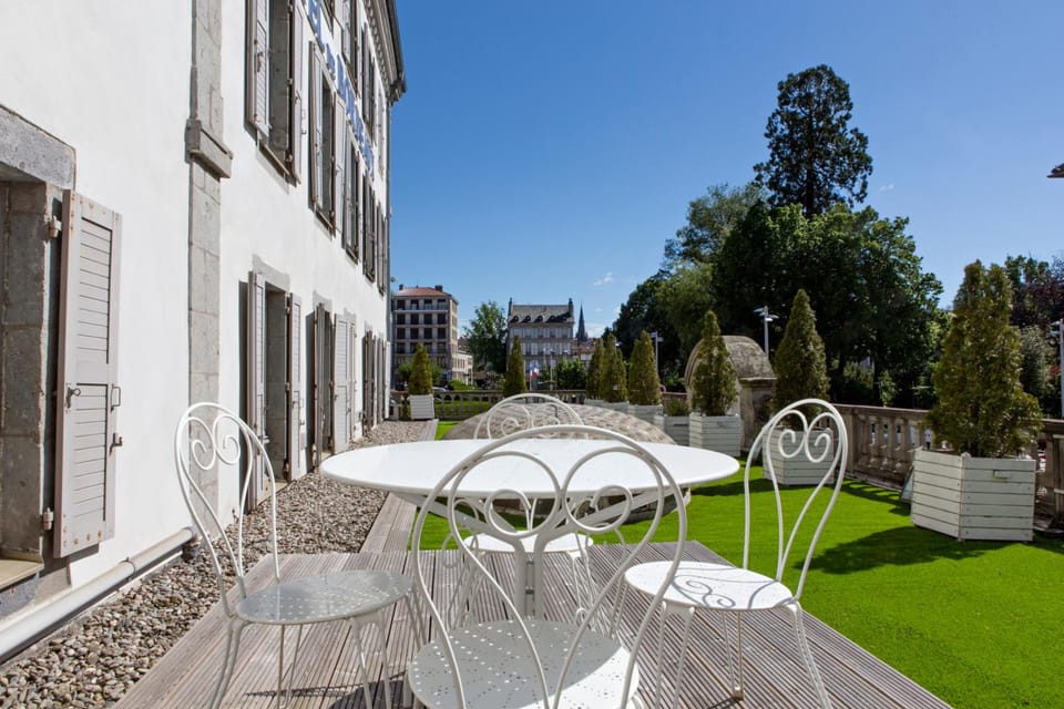 Best Western Grand Hotel De Bordeaux Hotel in Aurillac
