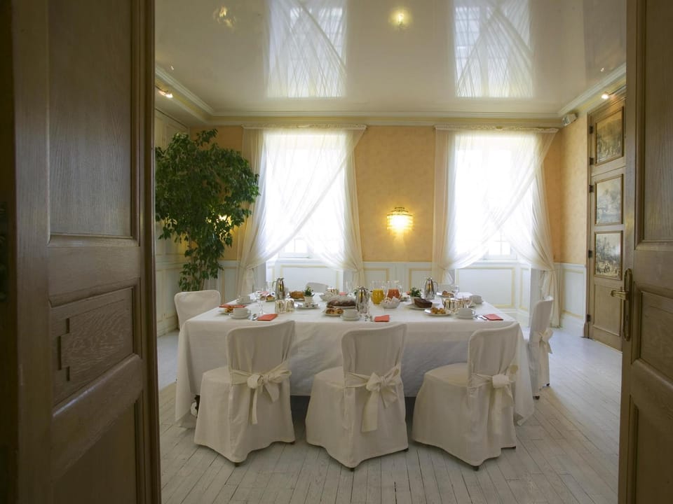 Best Western Grand Hotel De Bordeaux Hotel in Aurillac