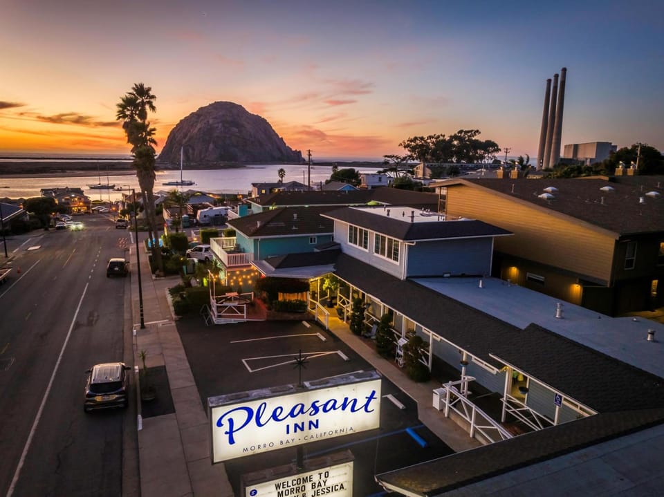 Pleasant Inn Motel in Morro Bay