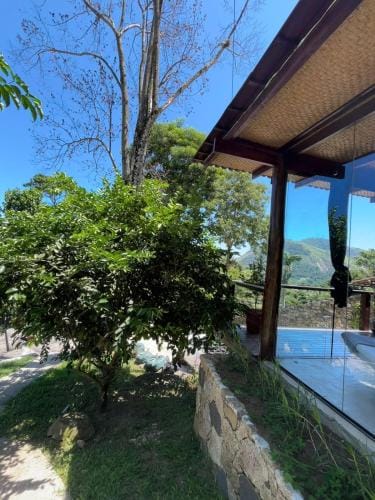 Portogalo suite com SPA Lodge in Angra dos Reis