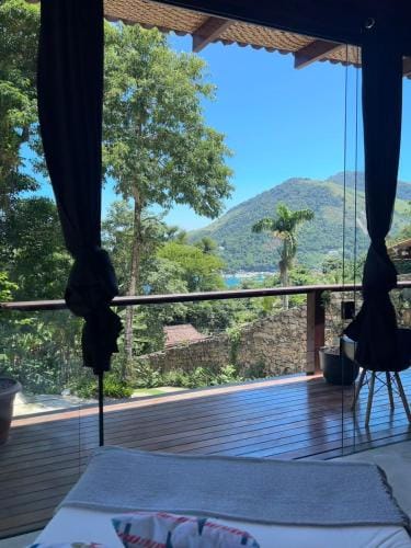 Portogalo suite com SPA Lodge in Angra dos Reis