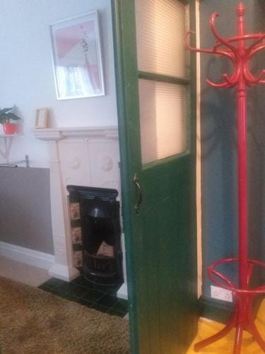 Jesmond B&B Kingsize Ensuite Room 2 Hotel in Hull