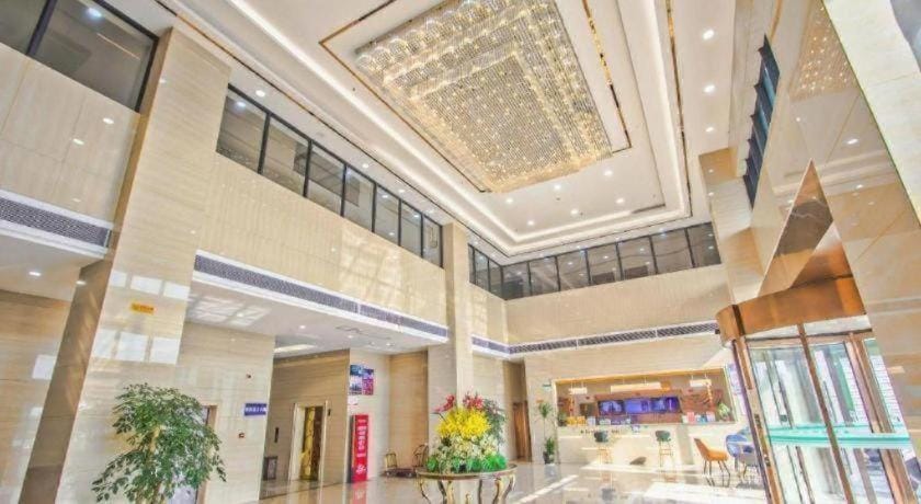 GreenTree Inn Tongxiang Chongfuzhen World Fur Center Branch Hotel in Hangzhou