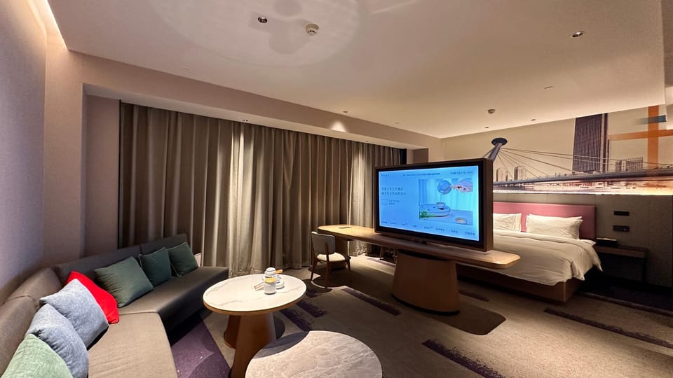 Suite room