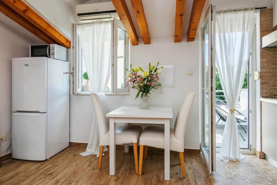 Viva Studio Central Split Hotel in Split