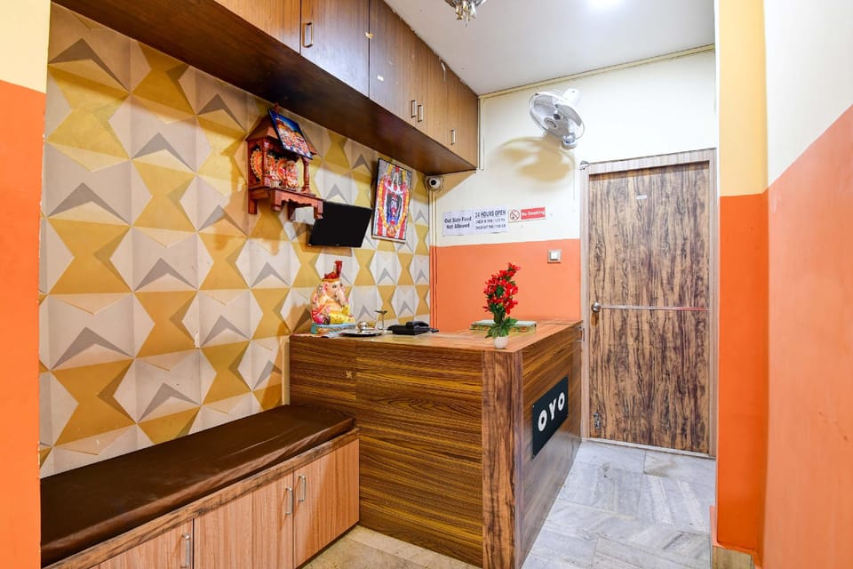 OYO Flagship Welcome Guest House Hotel in Kolkata