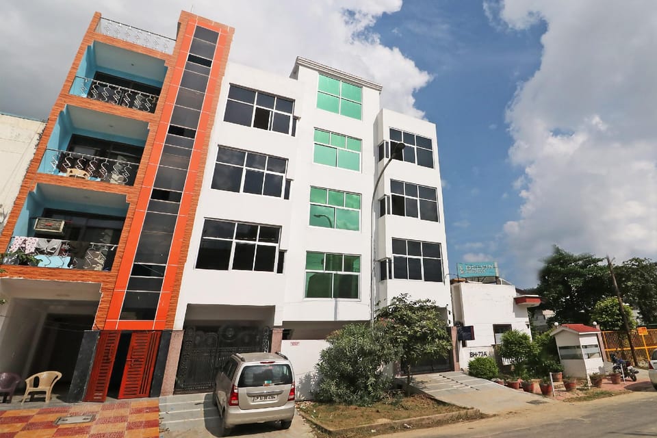OYO 49486 City Residency Hotel in Noida