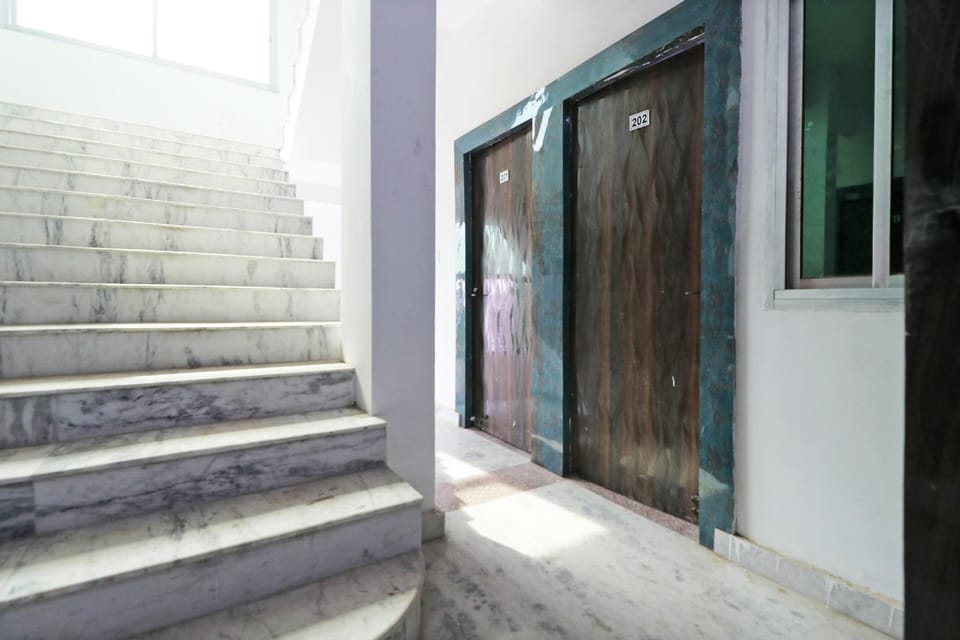 OYO 49486 City Residency Hotel in Noida