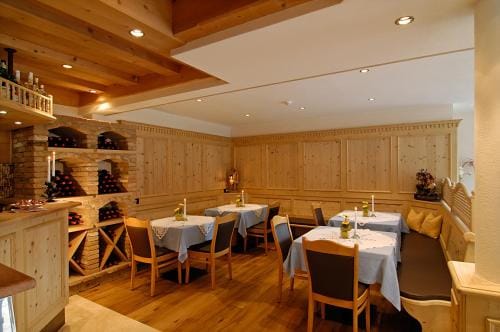 Hotel Talblick Hotel in Ortisei