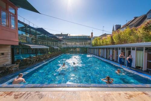 Lido Townhouse Hotel in Bristol
