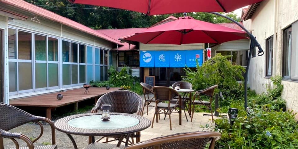 Yuraku Izu Oshima Hotel in Tokyo Prefecture