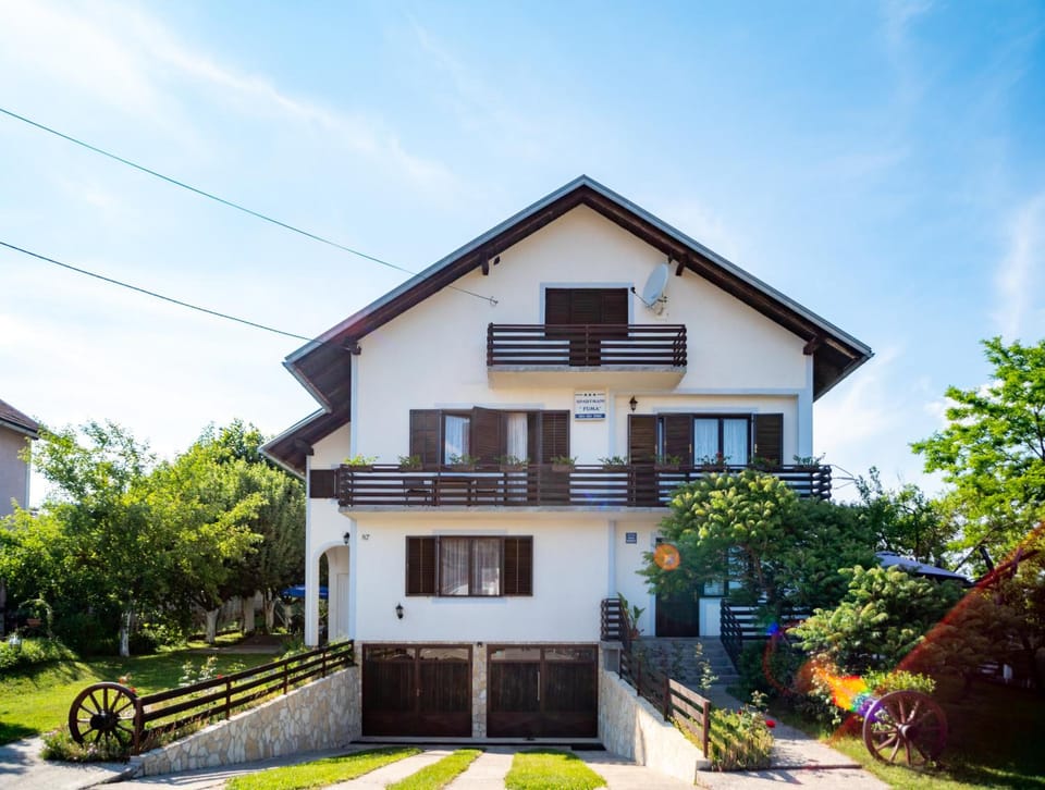 Apartments Fuma Hotel in Lika-Senj County