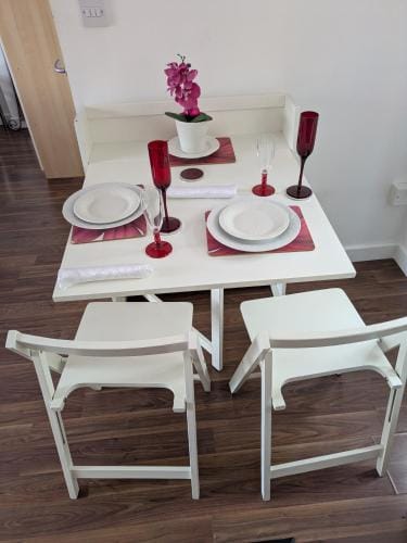 Colchester Town, modern, detached, guest house Hotel in Colchester