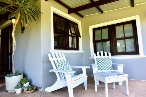 Homely Seastay Hotel in Cape Town