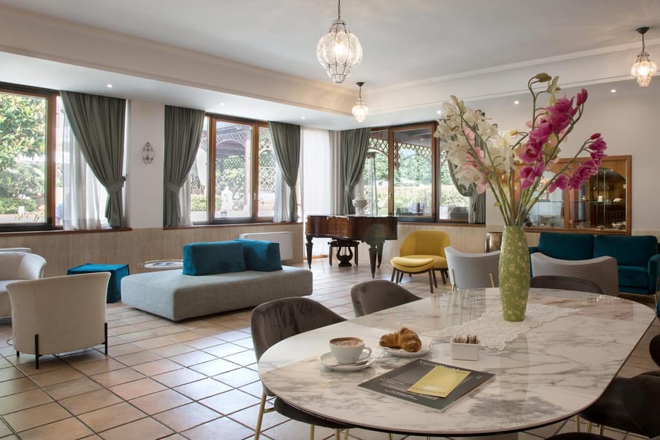 Montespina Park Hotel Hotel in Naples