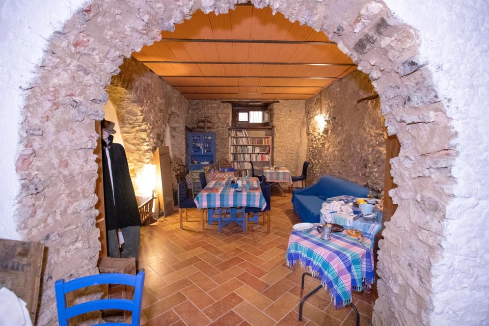 La Casa sul Blu Albergo Diffuso Hotel in Pisciotta