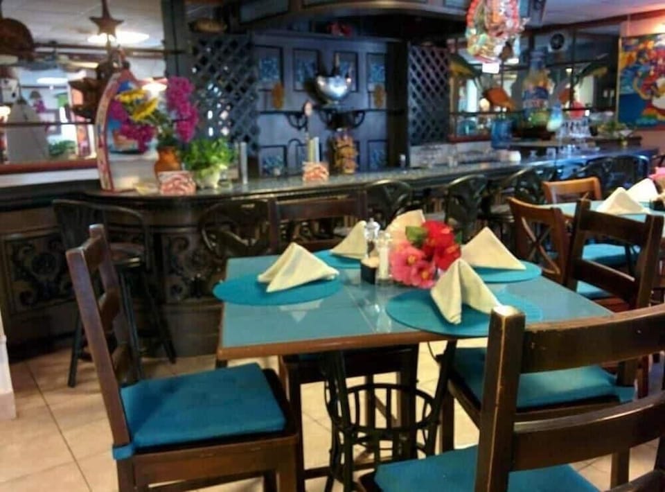 Towne Hotel Hotel in Nassau