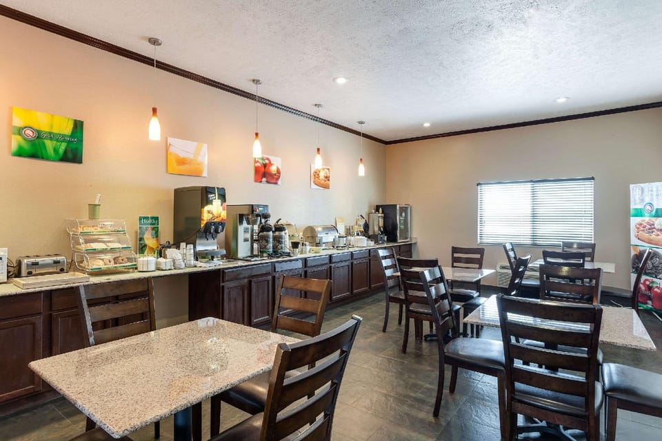 Quality Inn Hastings Hotel in Nebraska