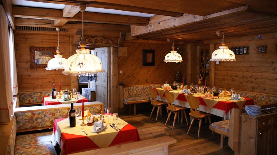 Hotel-Gasthof "Zur Muhle" Hotel in Piesendorf