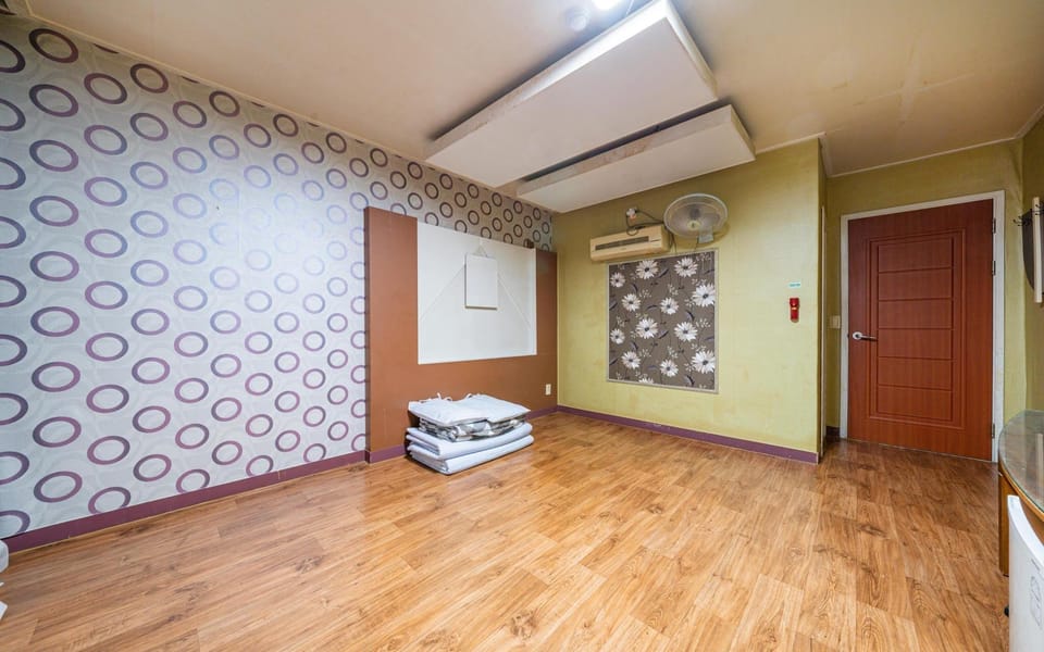 Boryeong (Daecheon) e Hotel Motel in South Korea