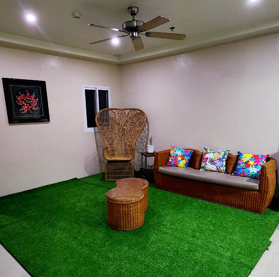 Hotel Liatris Hotel in Bicol