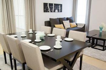 HiGuests - Shams 1 Hotel in Dubai