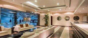 HiGuests - Shams 1 Hotel in Dubai