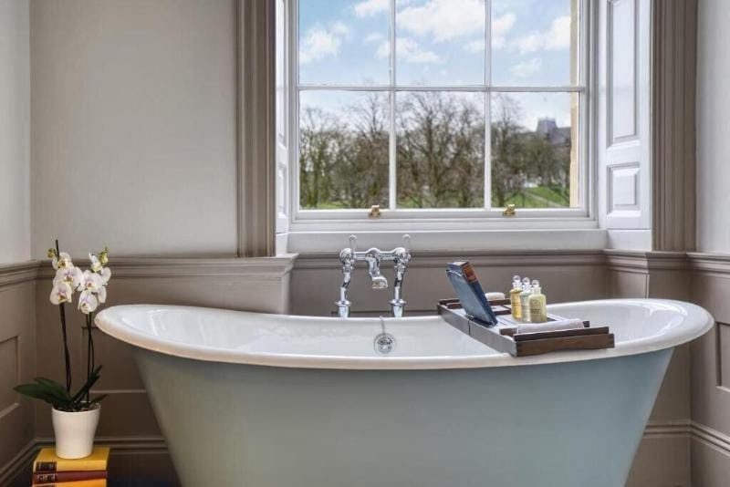 Ensana Buxton Crecent Hotel in High Peak District