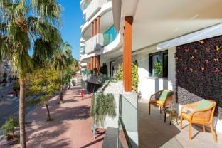 Exclusive apartment in estepona center. Infinity Hotel in Estepona